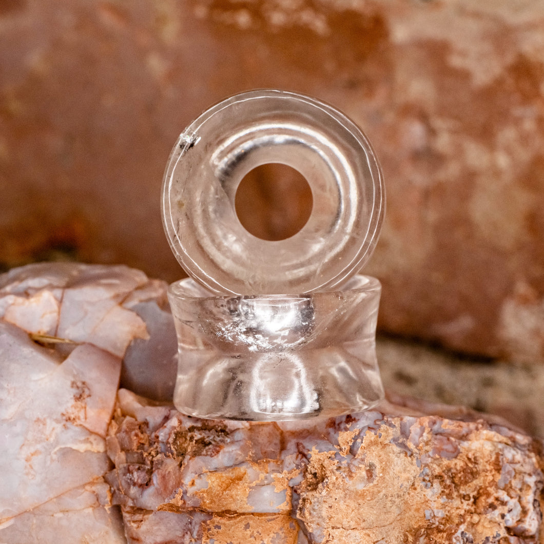 Quartz Eyelet  1 5/32